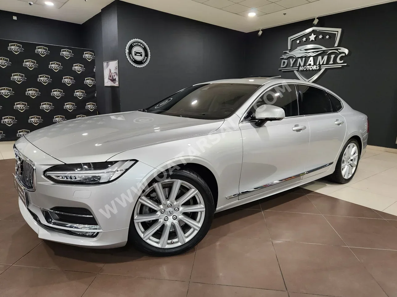 Volvo  S  90  2020  Automatic  37,000 Km  4 Cylinder  All Wheel Drive (AWD)  Sedan  Silver