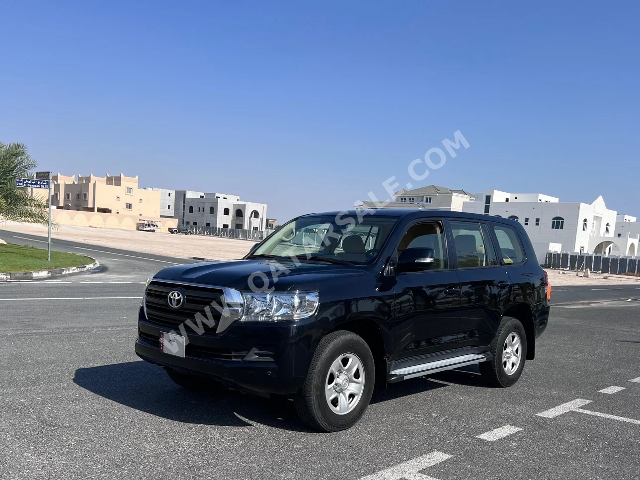 Toyota  Land Cruiser  GX  2016  Automatic  238,000 Km  6 Cylinder  Four Wheel Drive (4WD)  SUV  Black