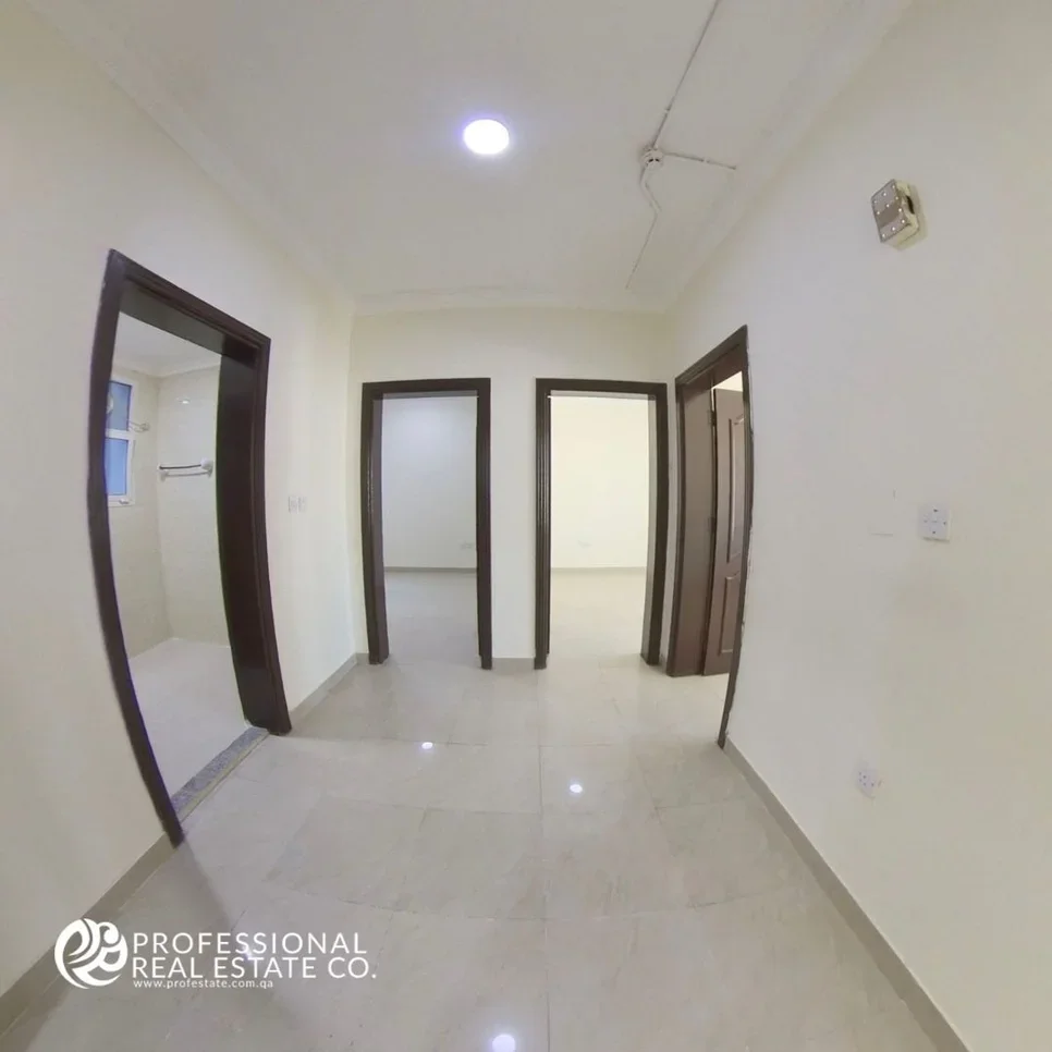 3 Bedrooms  Apartment  in Doha -  Najma  Not Furnished