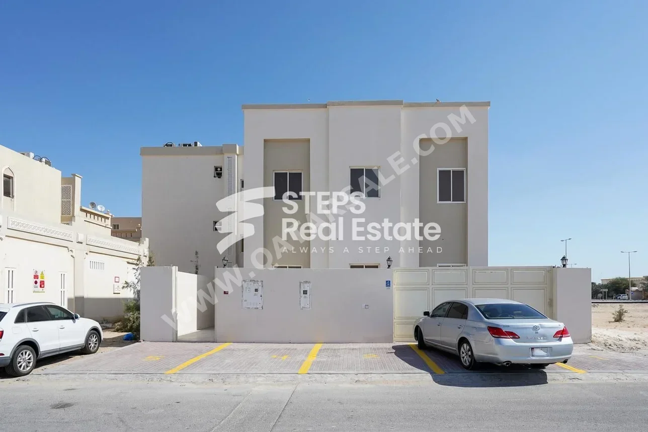 Family Residential  - Not Furnished  - Umm Salal  - Umm Ebairiya  - 16 Bedrooms