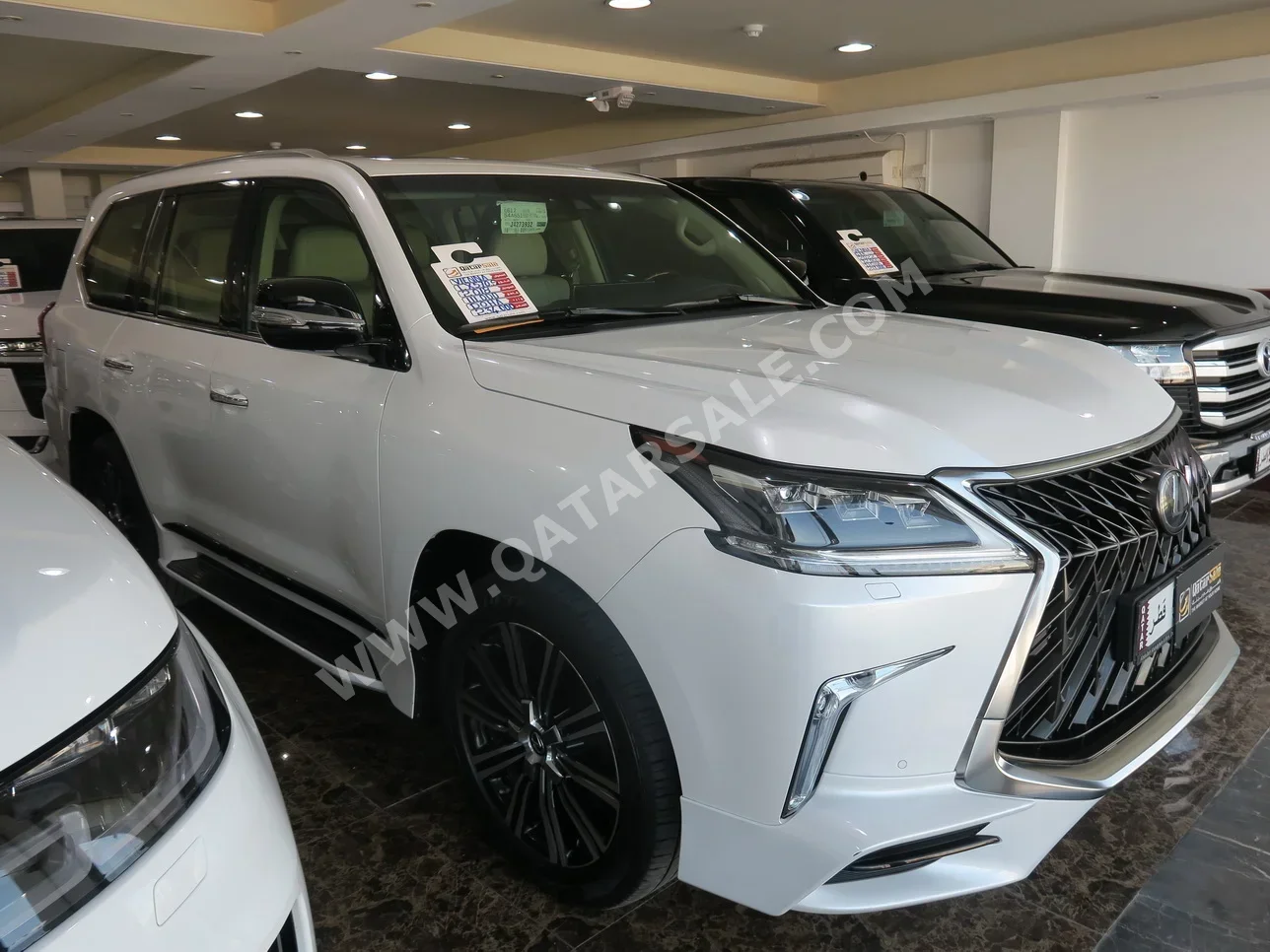 Lexus  LX  570 S  2018  Automatic  118,000 Km  8 Cylinder  Four Wheel Drive (4WD)  SUV  White