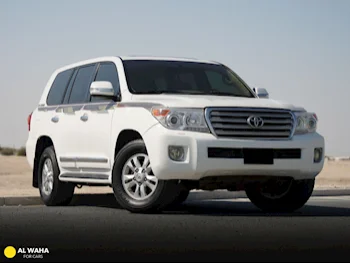 Toyota  Land Cruiser  GXR  2012  Automatic  280,000 Km  8 Cylinder  Four Wheel Drive (4WD)  SUV  White