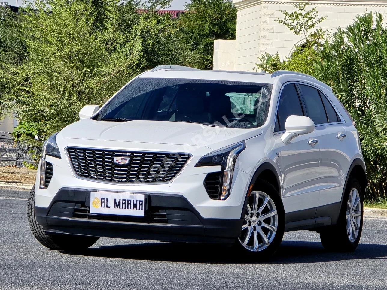 Cadillac  XT4  2020  Automatic  102,000 Km  4 Cylinder  All Wheel Drive (AWD)  SUV  White