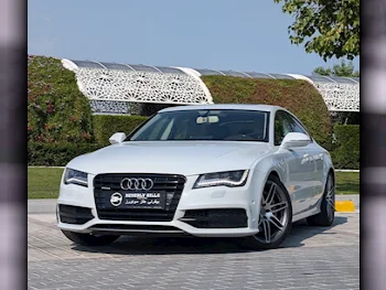 Audi  A7  3.0 S line  2015  Automatic  80,635 Km  6 Cylinder  Four Wheel Drive (4WD)  Coupe / Sport  White