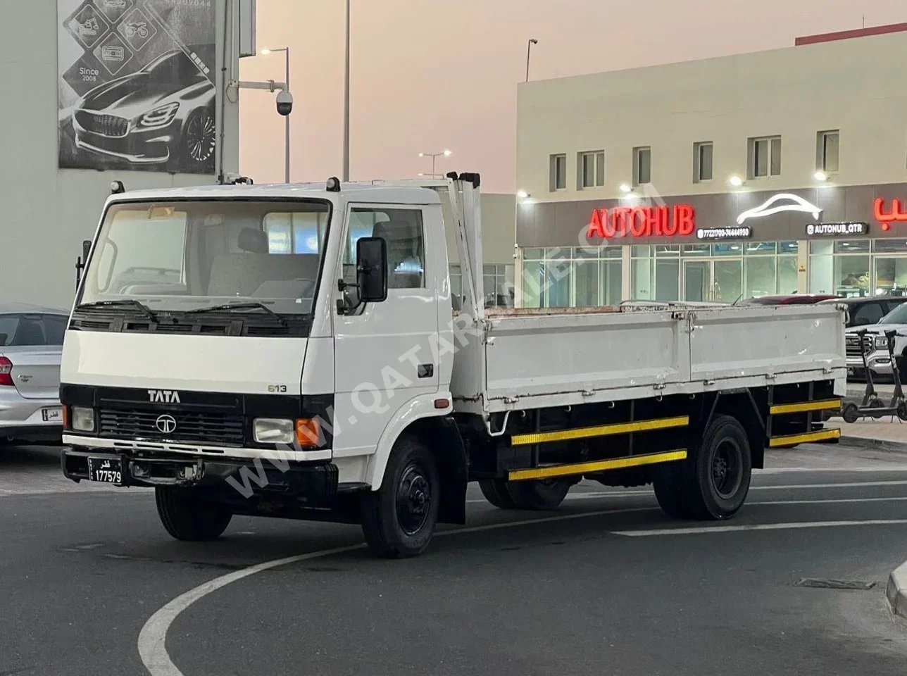 TATA  310  2007  Manual  278,000 Km  8 Cylinder  All Wheel Drive (AWD)  Pick Up  White