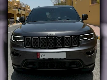 Jeep  Grand Cherokee  75th Anniversary Edition  2016  Automatic  140,000 Km  6 Cylinder  Four Wheel Drive (4WD)  SUV  Dark Gray