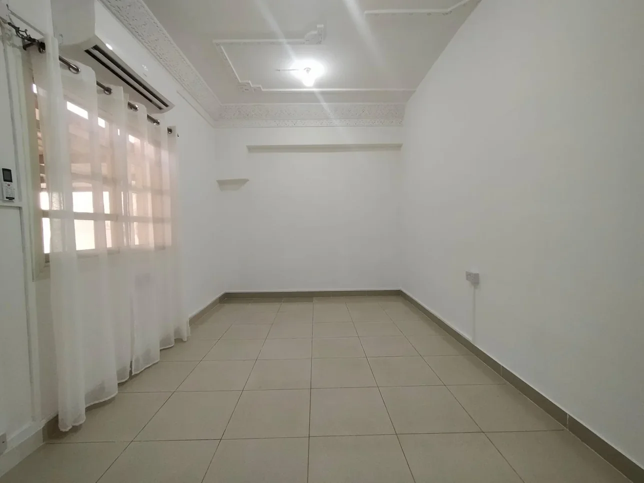 1 Bedrooms  Apartment  For Rent  in Doha -  Onaiza  Not Furnished