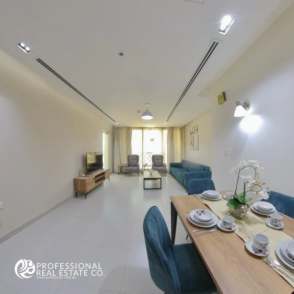 2 Bedrooms  Apartment  in Lusail -  Al Erkyah  Fully Furnished