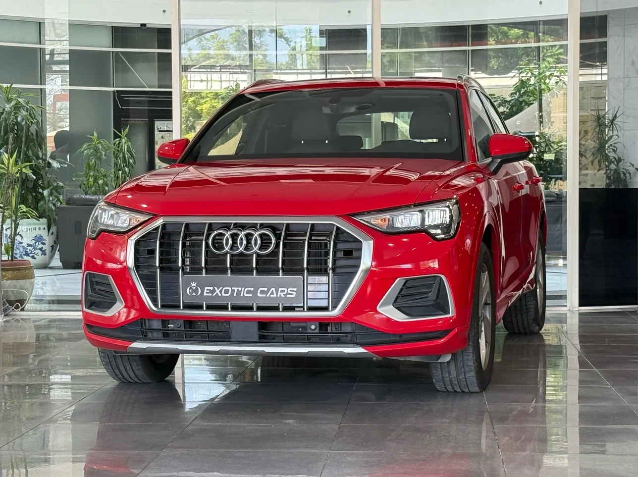 Audi  Q3  35 TFSI  2020  Automatic  90,000 Km  4 Cylinder  Front Wheel Drive (FWD)  SUV  Red