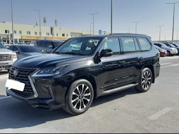 Lexus  LX  570 S Black Edition  2021  Automatic  127٬000 Km  8 Cylinder  Four Wheel Drive (4WD)  SUV  Black