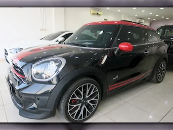 Mini  Cooper  Paceman  2015  Automatic  65,000 Km  4 Cylinder  All Wheel Drive (AWD)  Hatchback  Black