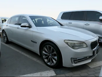 BMW  7-Series  730 Li  2015  Automatic  139,000 Km  6 Cylinder  Rear Wheel Drive (RWD)  Sedan  White