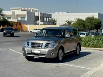 Nissan  Patrol  LE  2011  Automatic  290,000 Km  8 Cylinder  Four Wheel Drive (4WD)  SUV  Gray