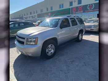 Chevrolet  Tahoe  LT  2013  Automatic  275,000 Km  8 Cylinder  Four Wheel Drive (4WD)  SUV  Gold