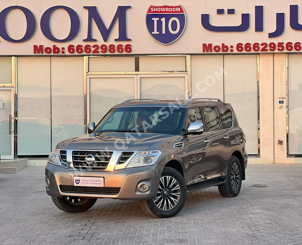 Nissan  Patrol  Platinum  2015  Automatic  213,000 Km  8 Cylinder  Four Wheel Drive (4WD)  SUV  Gray