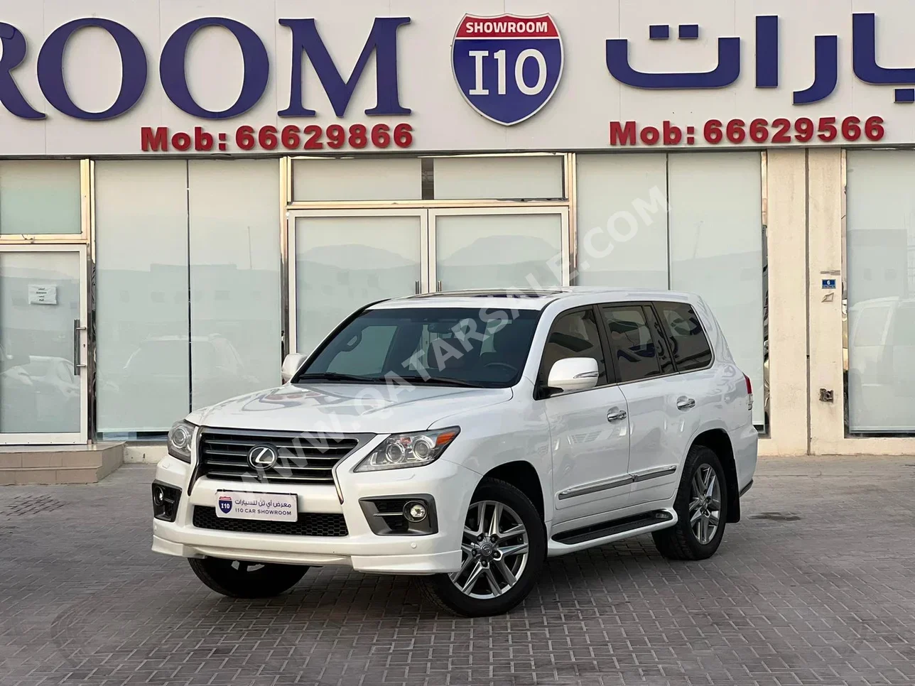 Lexus  LX  570 S  2014  Automatic  106,000 Km  8 Cylinder  Four Wheel Drive (4WD)  SUV  White