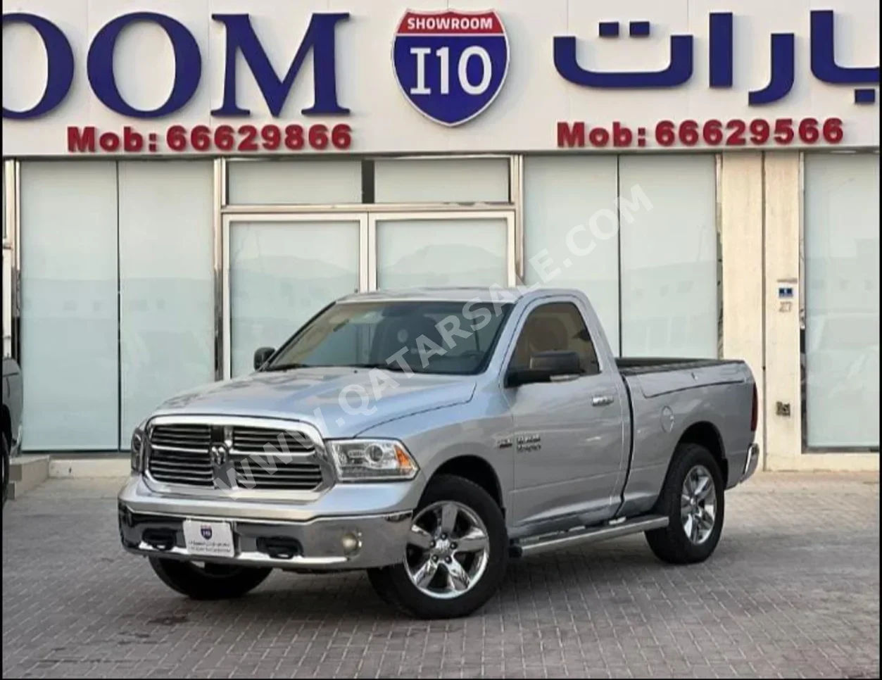 Dodge  Ram  Big Horn  2017  Automatic  90,000 Km  8 Cylinder  Four Wheel Drive (4WD)  Pick Up  Silver