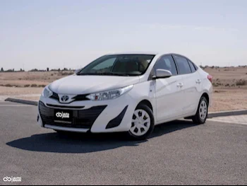 Toyota  Yaris  2019  Automatic  99,000 Km  4 Cylinder  Front Wheel Drive (FWD)  Sedan  White