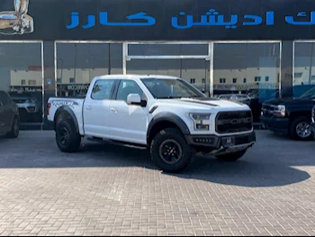 Ford  Raptor  2017  Automatic  109,000 Km  6 Cylinder  Four Wheel Drive (4WD)  Pick Up  White