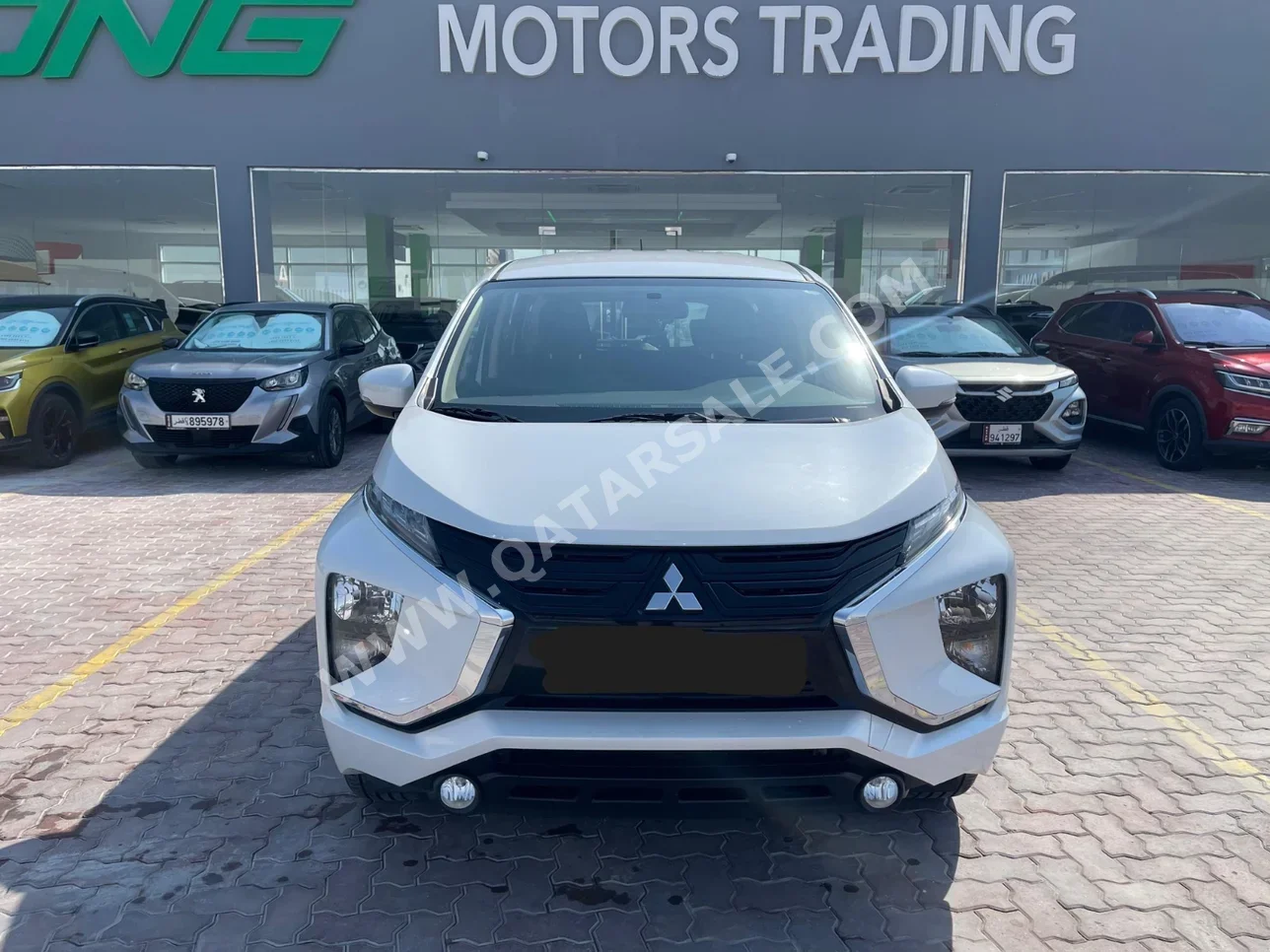 Mitsubishi  Xpander  2021  Automatic  75,000 Km  4 Cylinder  Front Wheel Drive (FWD)  SUV  White  With Warranty