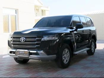 Toyota  Land Cruiser  GX  2023  Automatic  29,000 Km  6 Cylinder  Four Wheel Drive (4WD)  SUV  Black  With Warranty