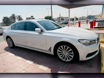 BMW  7-Series  730 Li  2019  Automatic  200,000 Km  6 Cylinder  Rear Wheel Drive (RWD)  Sedan  White