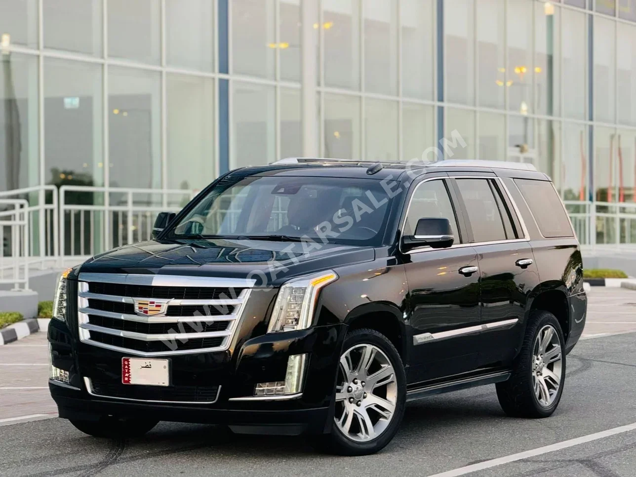 Cadillac  Escalade  2015  Automatic  105,000 Km  8 Cylinder  Four Wheel Drive (4WD)  SUV  Black