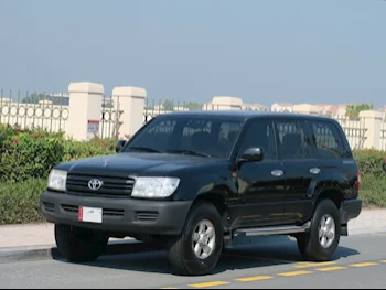 Toyota  Land Cruiser  G  2006  Manual  49,000 Km  6 Cylinder  Four Wheel Drive (4WD)  SUV  Black