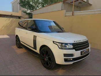 Land Rover  Range Rover  Vogue Autobiography SV  2017  Automatic  114,000 Km  8 Cylinder  Four Wheel Drive (4WD)  SUV  Pearl