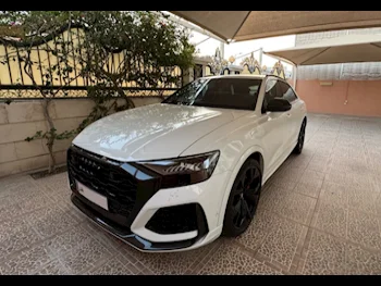 Audi  RSQ8  2021  Automatic  39,000 Km  8 Cylinder  All Wheel Drive (AWD)  SUV  White  With Warranty