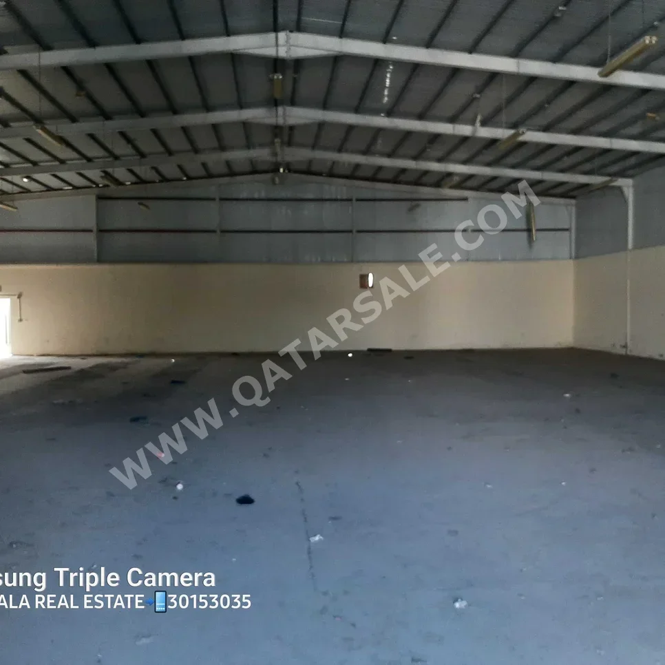 Warehouses & Stores - Al Rayyan  - Industrial Area  -Area Size: 750 Square Meter