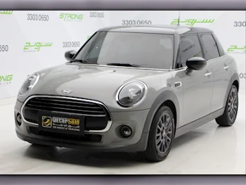 Mini  Cooper  2021  Automatic  70,000 Km  3 Cylinder  Front Wheel Drive (FWD)  Hatchback  Gray  With Warranty