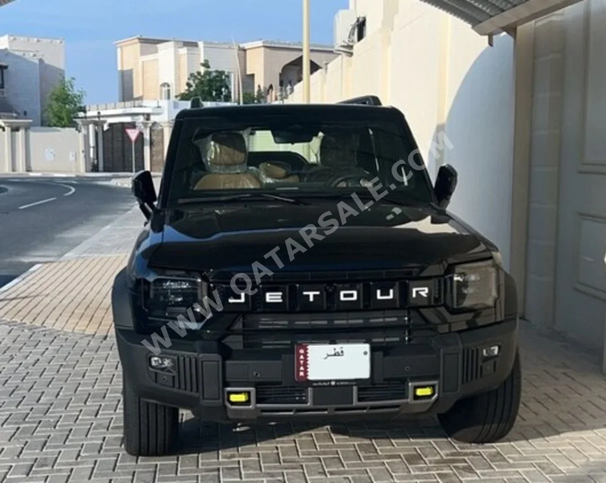 Jetour  T2  Luxury Plus  2025  Automatic  0 Km  4 Cylinder  Four Wheel Drive (4WD)  SUV  Black  With Warranty