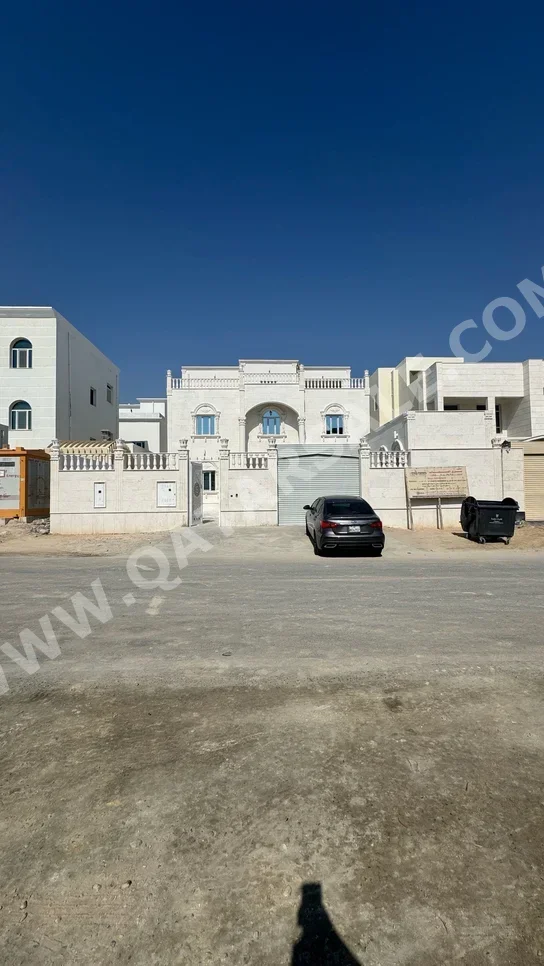 Family Residential  - Not Furnished  - Umm Salal  - Umm Al Amad  - 7 Bedrooms