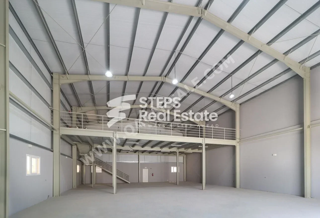 Warehouses & Stores - Al Wakrah  - Barkit Al Awamer  -Area Size: 1000 Square Meter