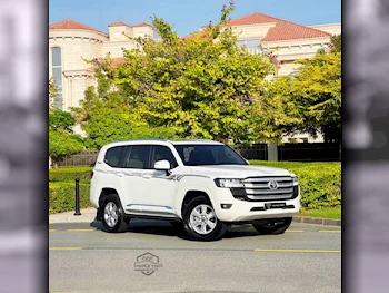 Toyota  Land Cruiser  GXR Twin Turbo  2022  Automatic  154,400 Km  6 Cylinder  Four Wheel Drive (4WD)  SUV  White