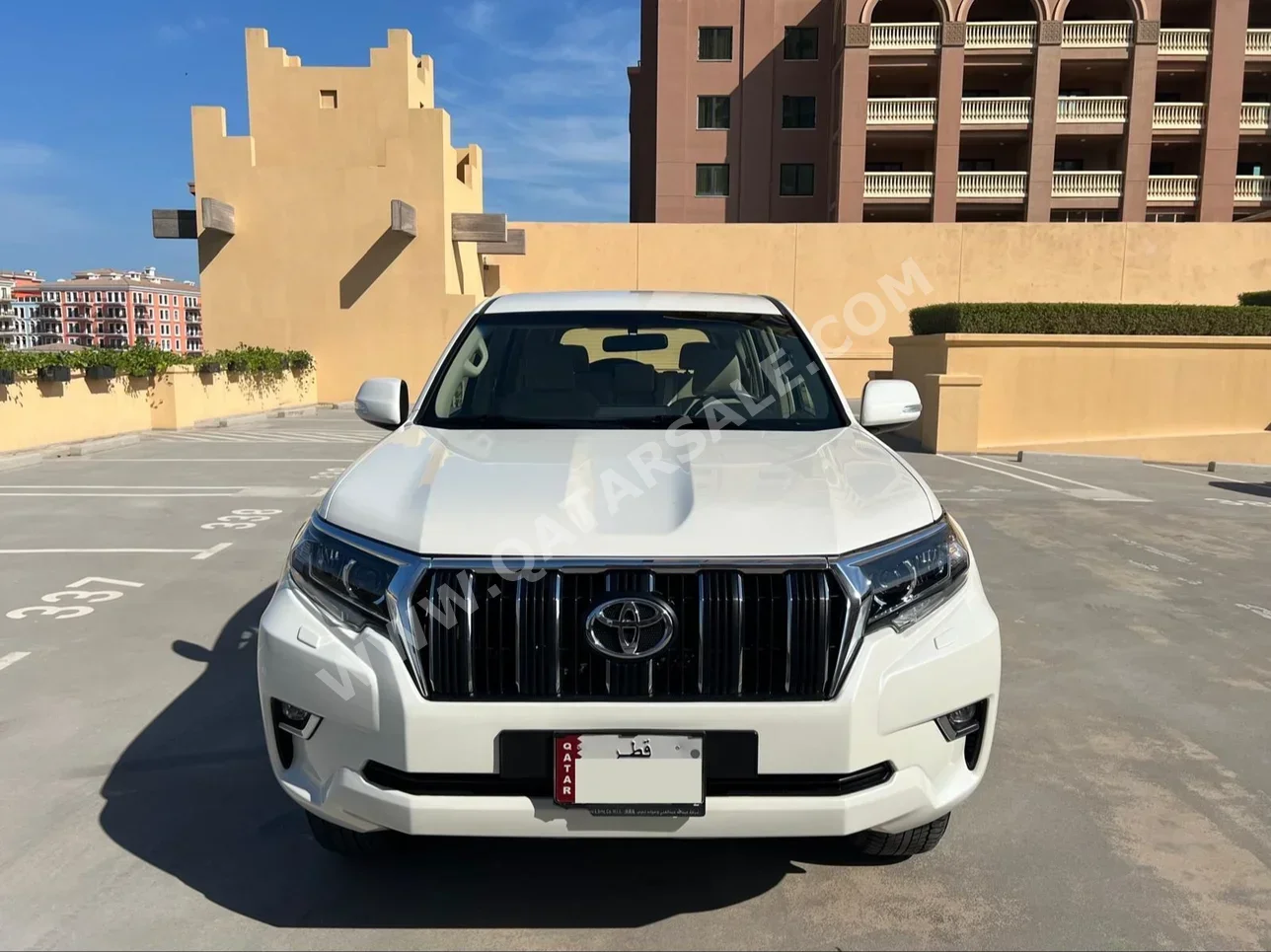 Toyota  Prado  TXL  2018  Automatic  147,000 Km  6 Cylinder  Four Wheel Drive (4WD)  SUV  White