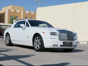 Rolls-Royce  Phantom  2009  Automatic  84,000 Km  12 Cylinder  All Wheel Drive (AWD)  Sedan  White