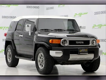 Toyota  FJ Cruiser  2013  Automatic  137,000 Km  6 Cylinder  Four Wheel Drive (4WD)  SUV  Black