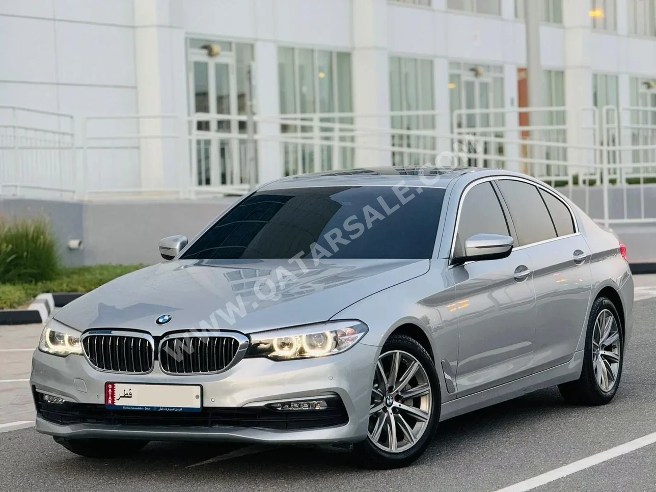 BMW  5-Series  530i  2017  Automatic  85,000 Km  4 Cylinder  Rear Wheel Drive (RWD)  Sedan  Silver