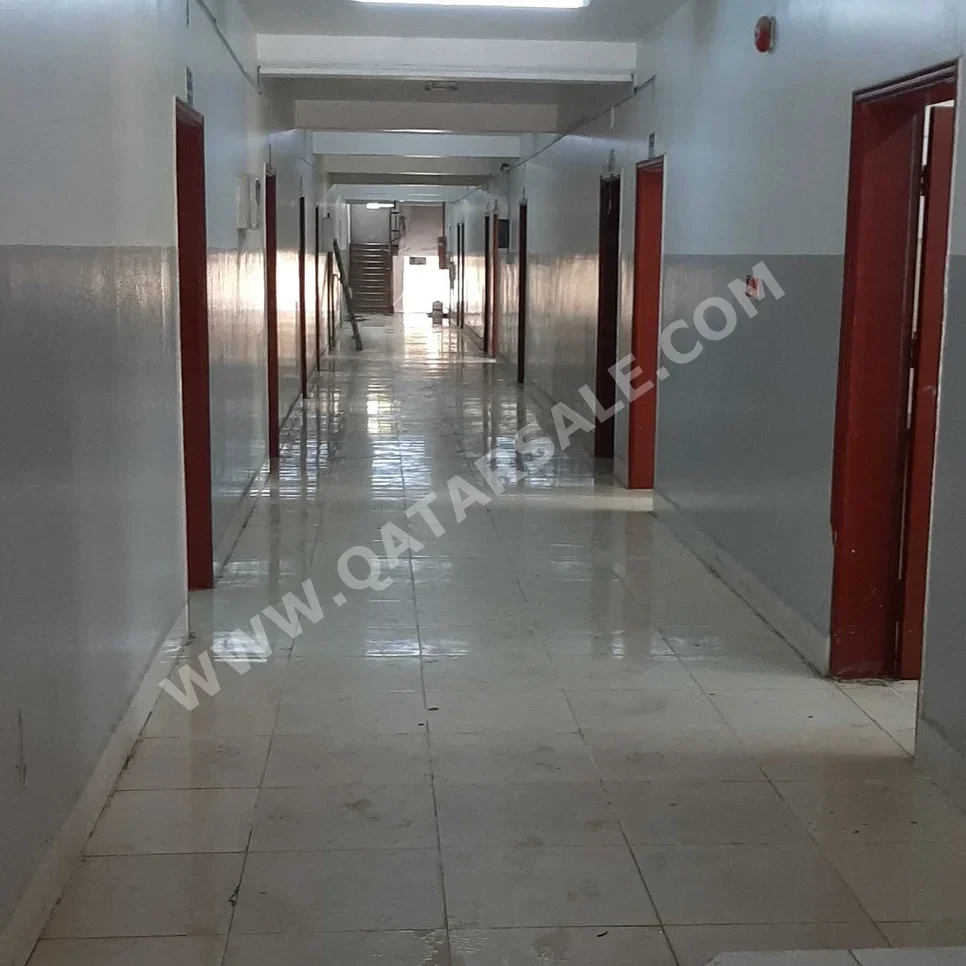 Labour Camp Al Rayyan  Industrial Area  50 Bedrooms