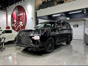 Lexus  LX  570 S Black Edition  2019  Automatic  181,000 Km  8 Cylinder  Four Wheel Drive (4WD)  SUV  Black