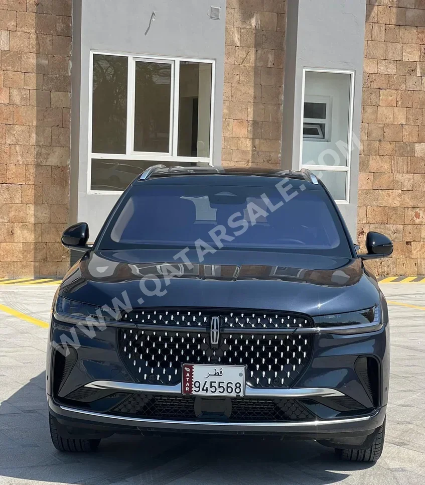 Lincoln  Navigator  SUV 4x4  Dark Blue  2024