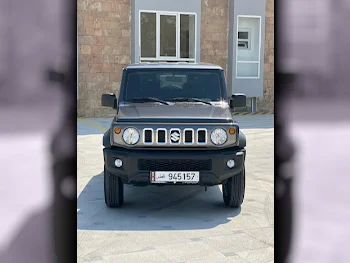 Suzuki  Jimny  SUV ( AWD )  Gray Metallic  2024