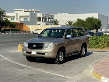 Toyota  Land Cruiser  GXR  2009  Automatic  235,000 Km  8 Cylinder  Four Wheel Drive (4WD)  SUV  Beige