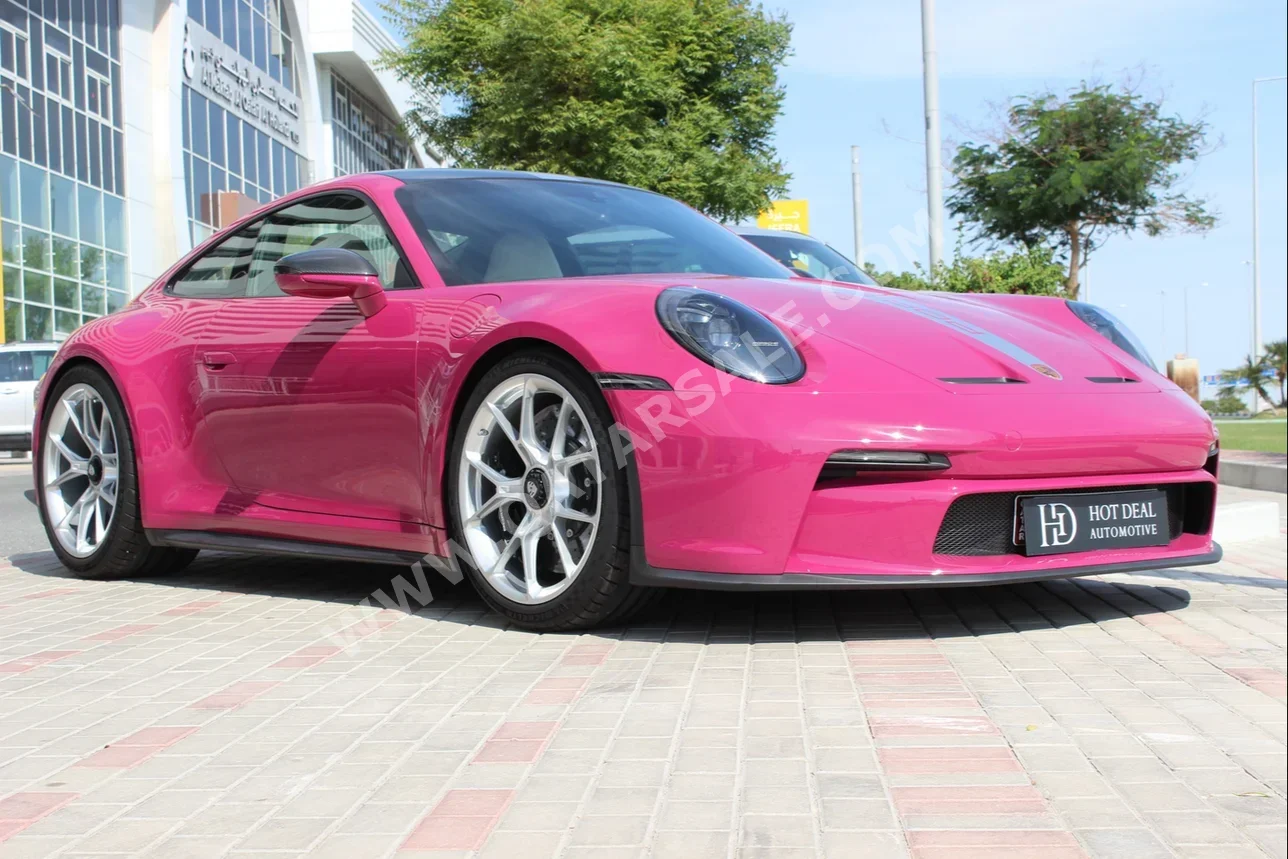 Porsche  911  GT3 Touring  2022  Manual  1,300 Km  6 Cylinder  Rear Wheel Drive (RWD)  Coupe / Sport  Pink  With Warranty