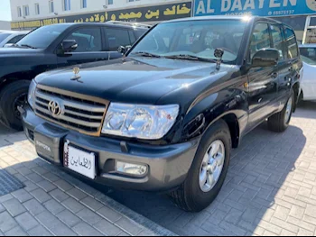 Toyota  Land Cruiser  GXR  2005  Manual  427,000 Km  6 Cylinder  Four Wheel Drive (4WD)  SUV  Black