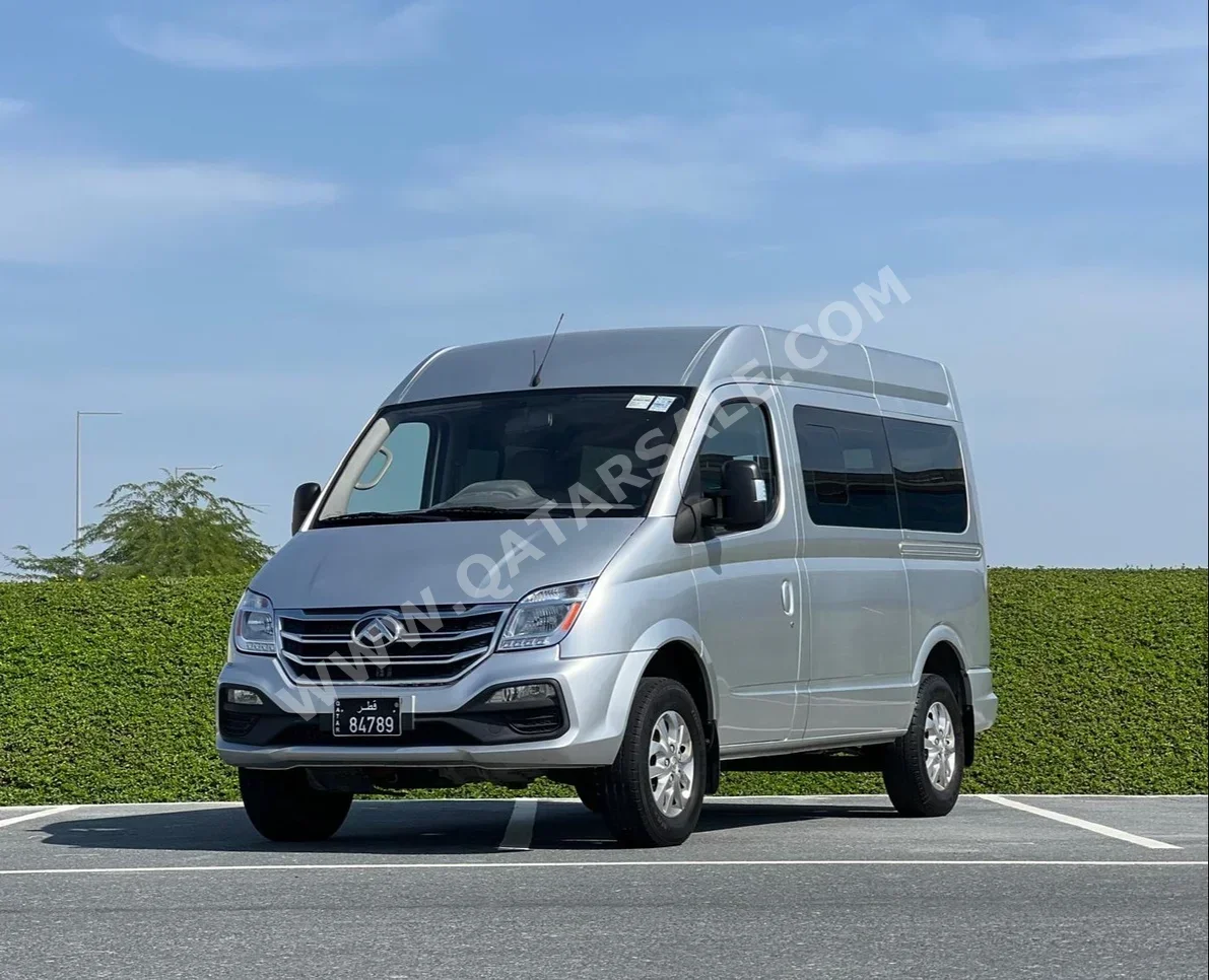 Maxus  V80  2022  Manual  61,350 Km  4 Cylinder  Front Wheel Drive (FWD)  Van / Bus  Silver  With Warranty