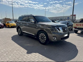 Nissan  Patrol  Platinum  2014  Automatic  225,000 Km  8 Cylinder  Four Wheel Drive (4WD)  SUV  Gray