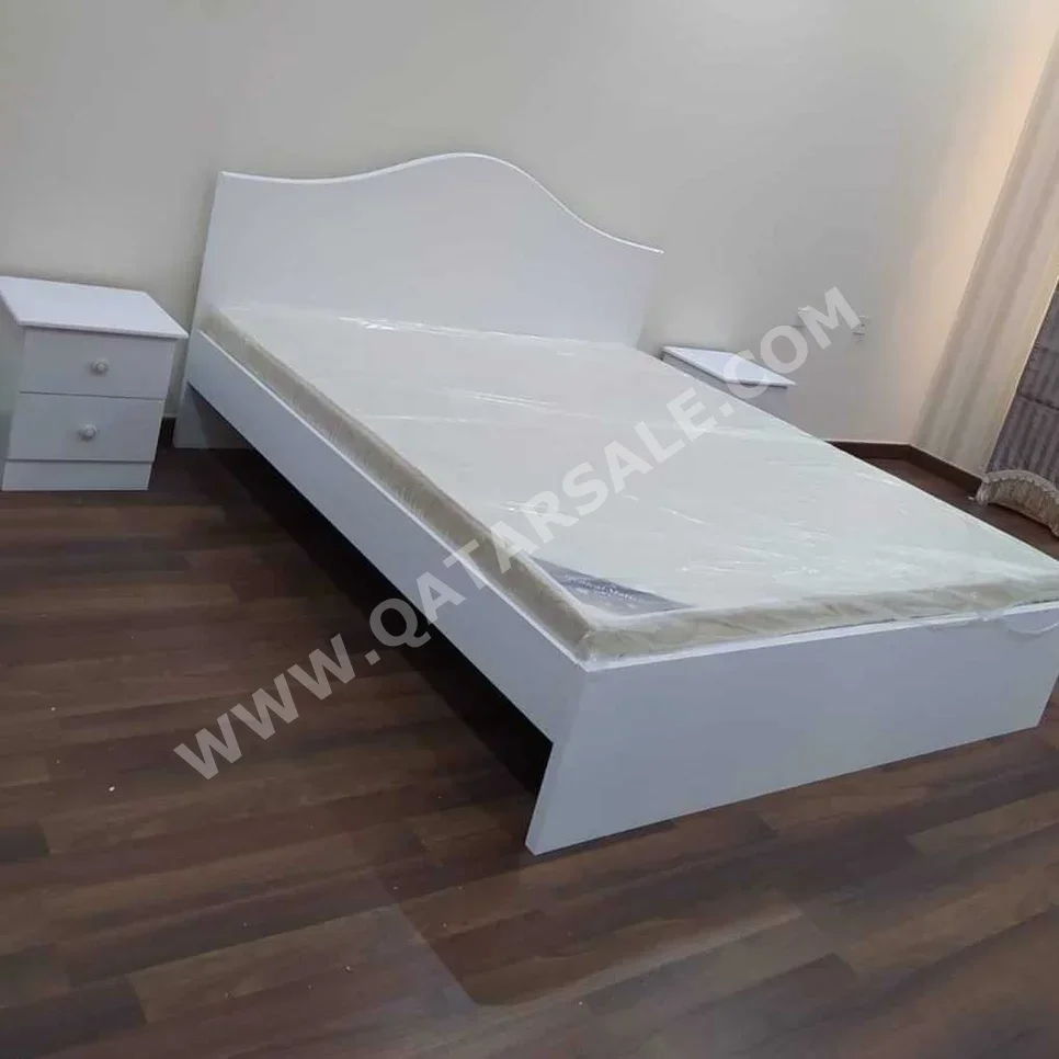 Beds - Queen  - White  - Mattress Included  - With Bedside Table